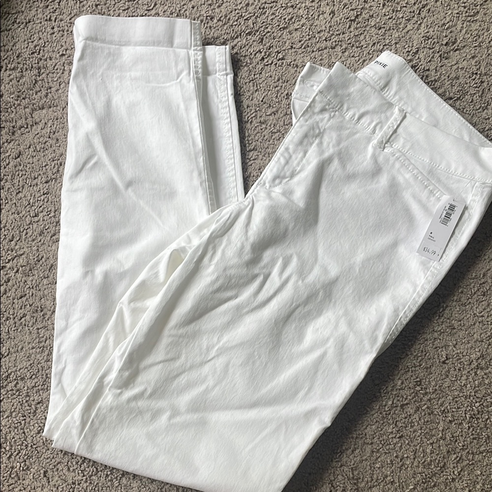 NWT- old navy pixie pants, white, sis 8 tall